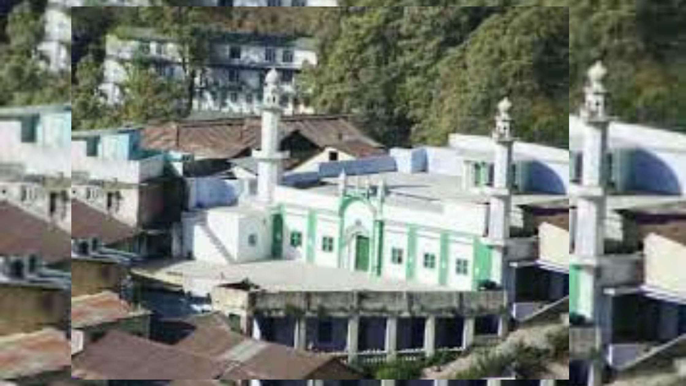 उत्तरकाशी : शहर में अवैध मस्जिद को लेकर जनाक्रोश रैली की तैयारी, मुख्यमंत्री से की कार्रवाई की मांग 2 उत्तरकाशी : शहर में अवैध मस्जिद को लेकर जनाक्रोश रैली की तैयारी, मुख्यमंत्री से की कार्रवाई की मांग