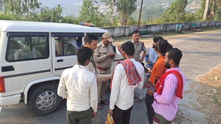 उत्तरकाशी पुलिस का सत्यापन अभियान