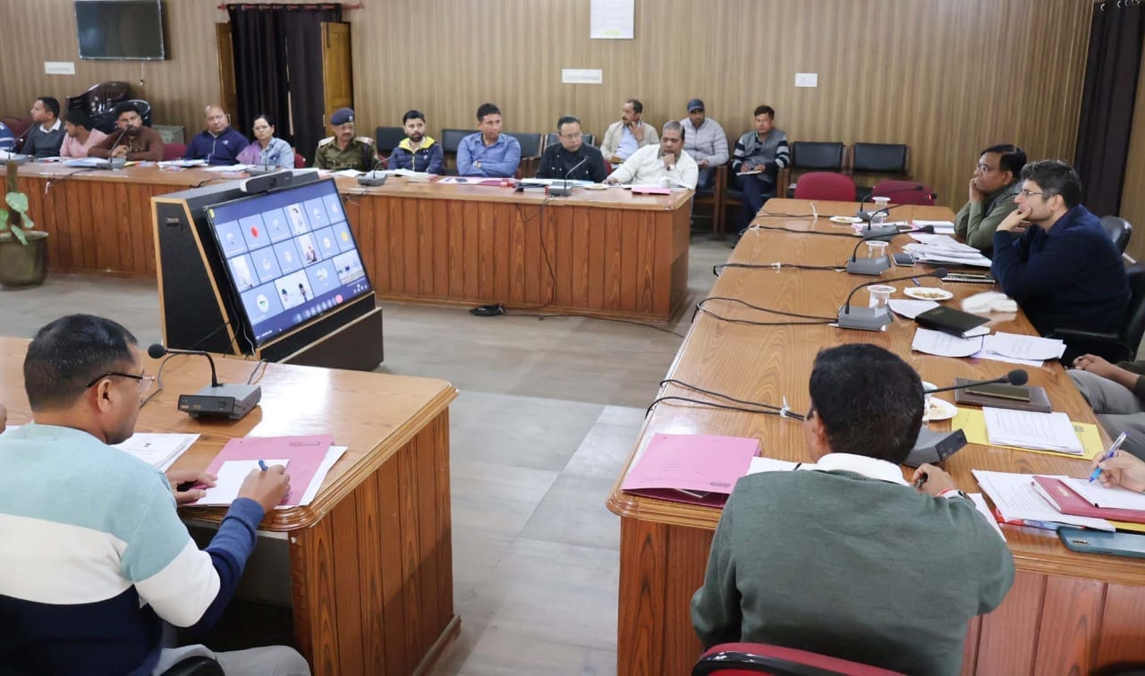 चमोली: त्रिस्तरीय पंचायत निर्वाचक नामावली पुनरीक्षण कार्य पर डीएम ने दिए सख्त निर्देश 2 चमोली: त्रिस्तरीय पंचायत निर्वाचक नामावली पुनरीक्षण कार्य पर डीएम ने दिए सख्त निर्देश
