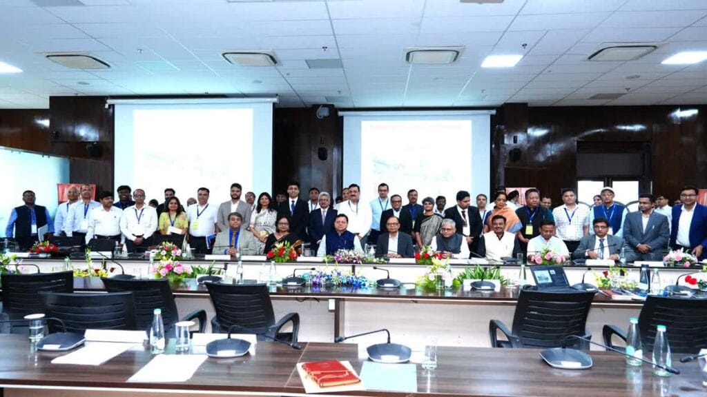 16th finance commission big meeting in dehradun: देहरादून में 16वें वित्त आयोग की बड़ी बैठक, सीएम धामी ने रखा उत्तराखंड का पक्ष | जानिए सभी प्रमुख बिंदु एक क्लिक में 1 16th finance commission big meeting in dehradun: देहरादून में 16वें वित्त आयोग की बड़ी बैठक, सीएम धामी ने रखा उत्तराखंड का पक्ष | जानिए सभी प्रमुख बिंदु एक क्लिक में
