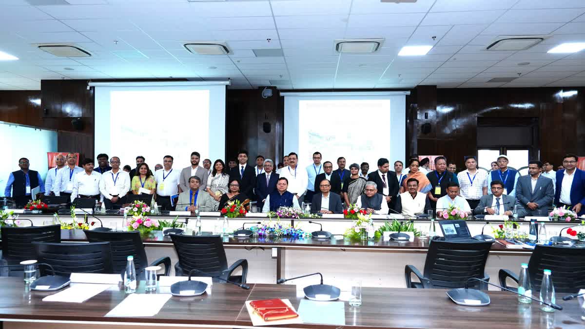 16th finance commission big meeting in dehradun: देहरादून में 16वें वित्त आयोग की बड़ी बैठक, सीएम धामी ने रखा उत्तराखंड का पक्ष | जानिए सभी प्रमुख बिंदु एक क्लिक में 2 16th finance commission big meeting in dehradun: देहरादून में 16वें वित्त आयोग की बड़ी बैठक, सीएम धामी ने रखा उत्तराखंड का पक्ष | जानिए सभी प्रमुख बिंदु एक क्लिक में