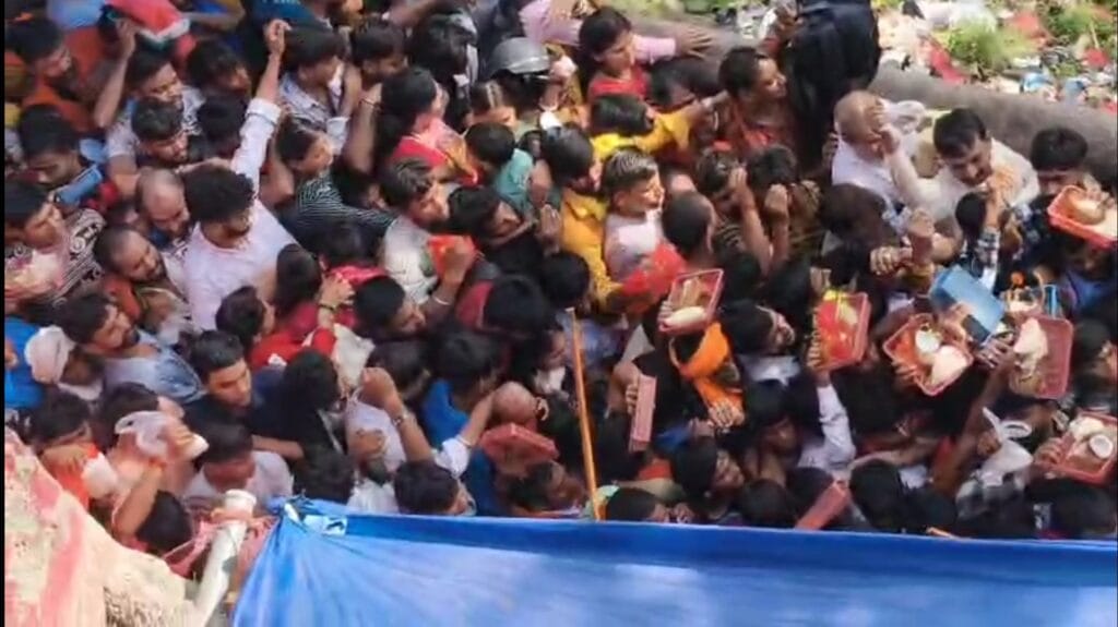 Haridwar News: मनसा देवी मंदिर में भगदड़ से 6 श्रद्धालुओं की मौत, 35 घायल 2 IMG_20250727_192103