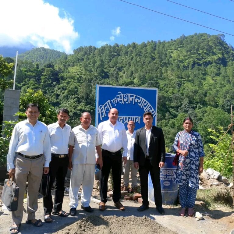 रुद्रप्रयाग में अंतरराष्ट्रीय युवा दिवस पर ‘वाहन रहित दिवस’ और विधिक जागरूकता शिविर का आयोजन, युवाओं में राष्ट्र निर्माण का संकल्प