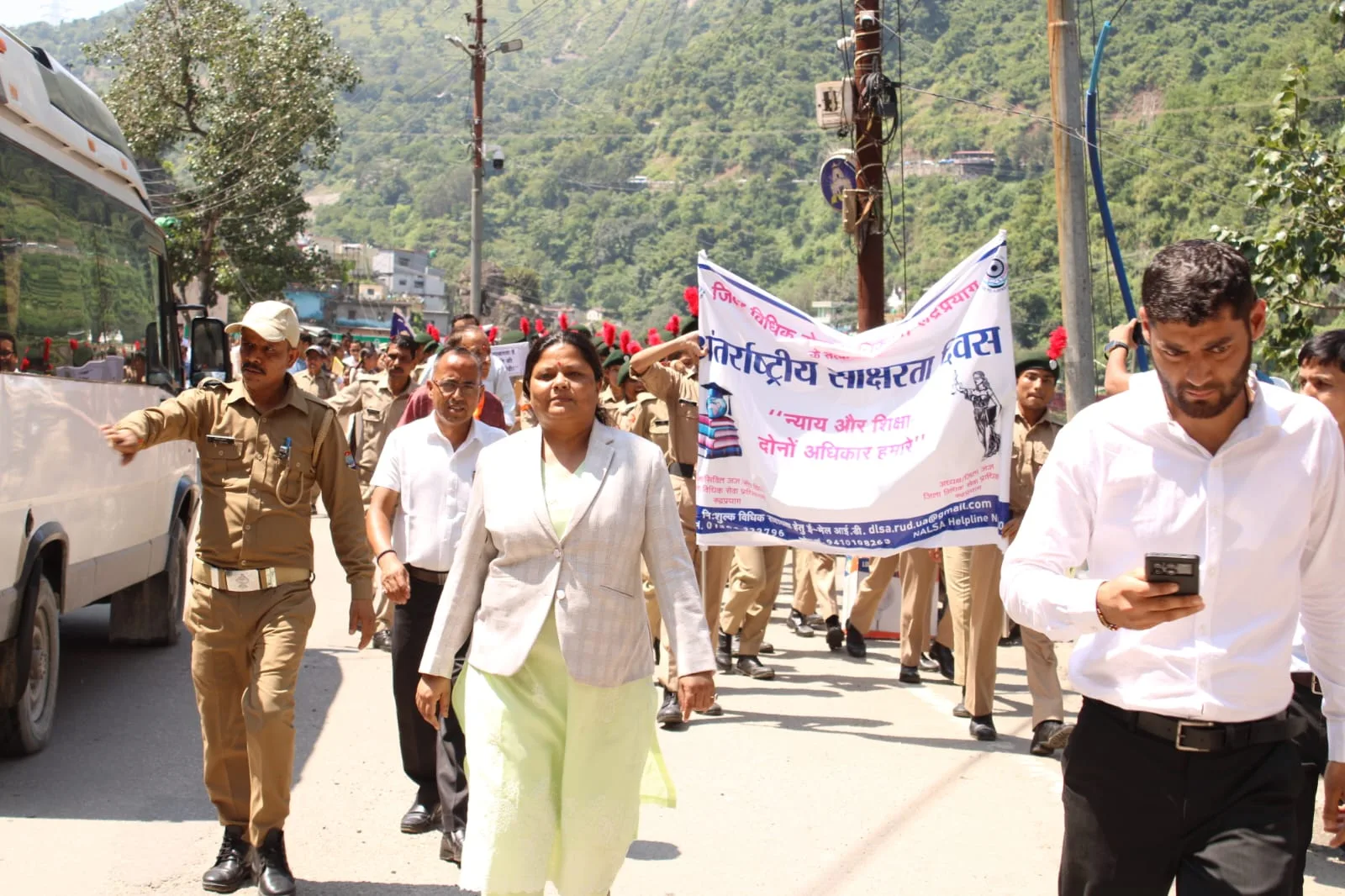 अंतर्राष्ट्रीय साक्षरता दिवस पर रुद्रप्रयाग में विधिक जागरूकता रैली आयोजित